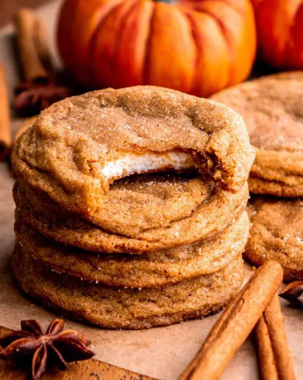 Pumpkin Cheesecake Cookies with Cream Cheese Filling