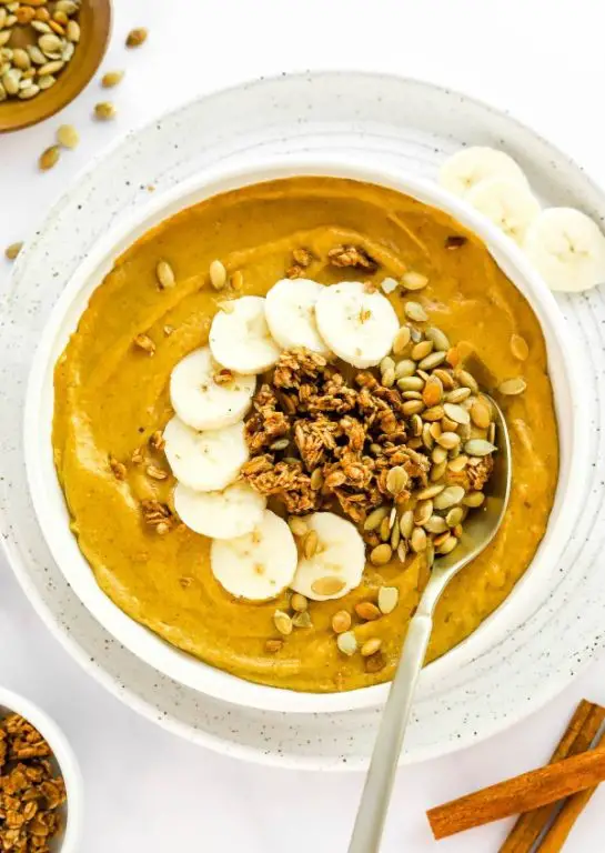 Pumpkin Cream Cheese Smoothie Bowl