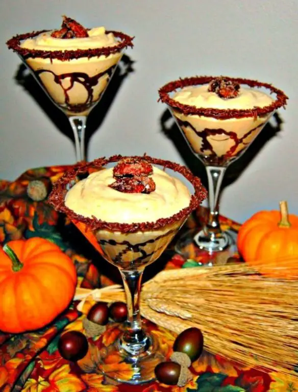 Pumpkin Pie Martini with Candied Pecans