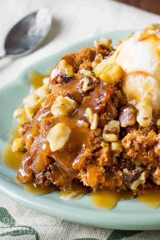 Pumpkin Spice Crockpot Cake