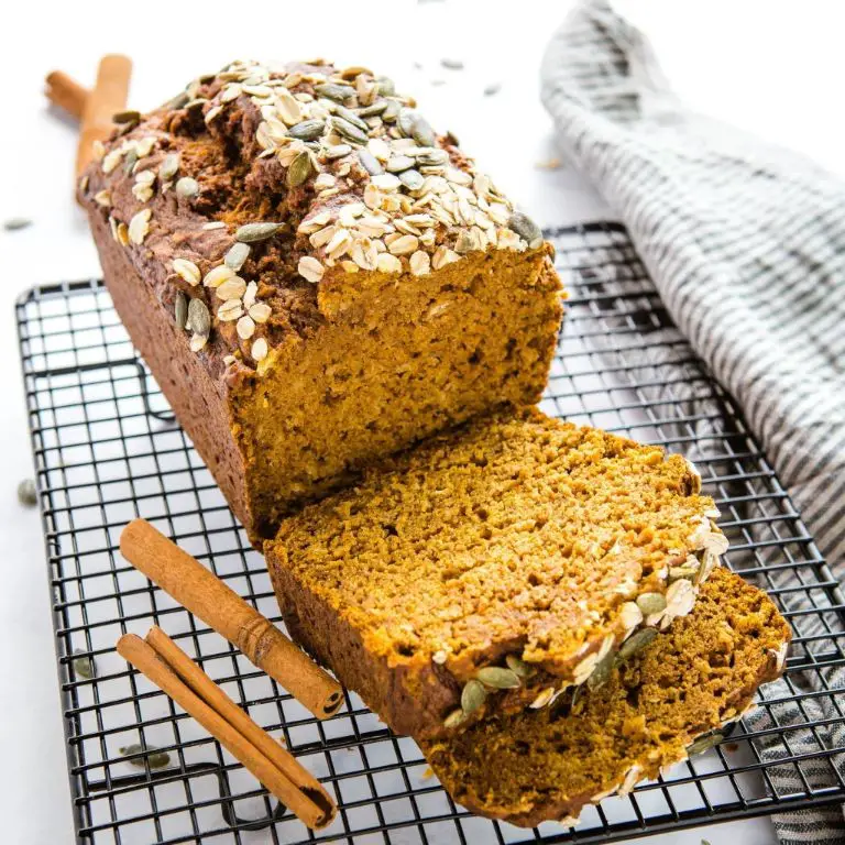 Pumpkin Spice Oatmeal Bread