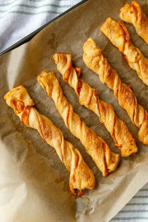 Pumpkin Spice Phyllo Twists