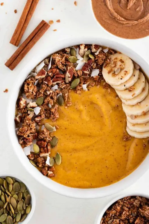 Pumpkin Spice Smoothie Bowl