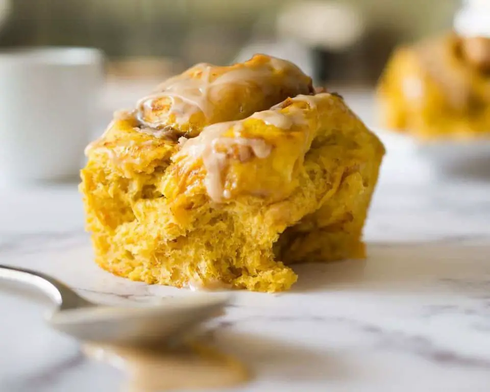 Pumpkin Spice Sweet Yeast Rolls