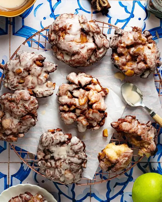 Quick Discard Apple Fritters