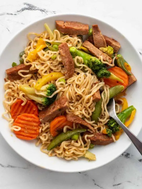 Quick Dollar Tree Ramen Noodle Stir-Fry