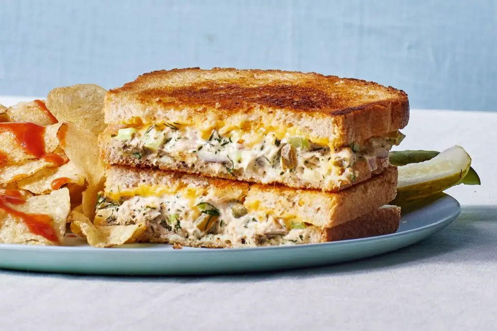 Quick Tuna Melt Sandwich with Cheddar