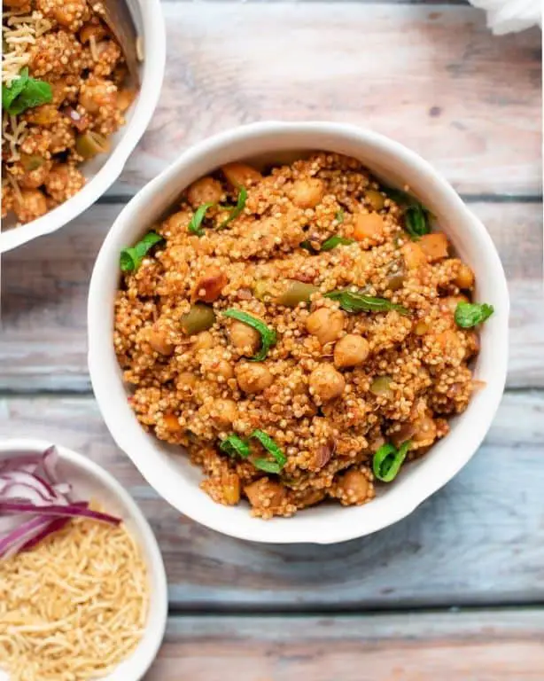 Quinoa Biryani with Mixed Spices