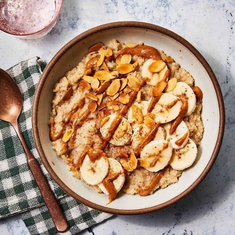 Quinoa Breakfast Bowl with Almond Butter