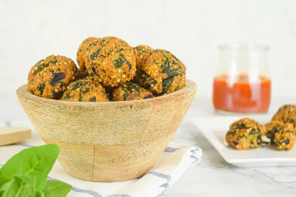 Quinoa and Spinach Vegetarian Meatballs