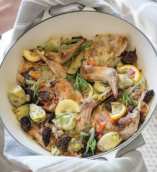Rabbit fricassee with artichokes and peas
