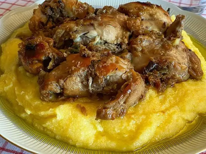 Rabbit stew with polenta