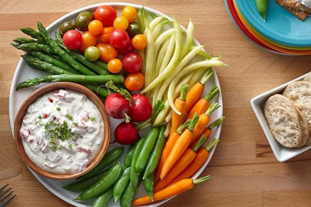 Ranch Dressing Dip with Veggie Platter