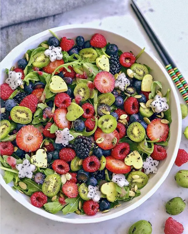 Raspberry Arugula Salad with Poppy Seed Dressing