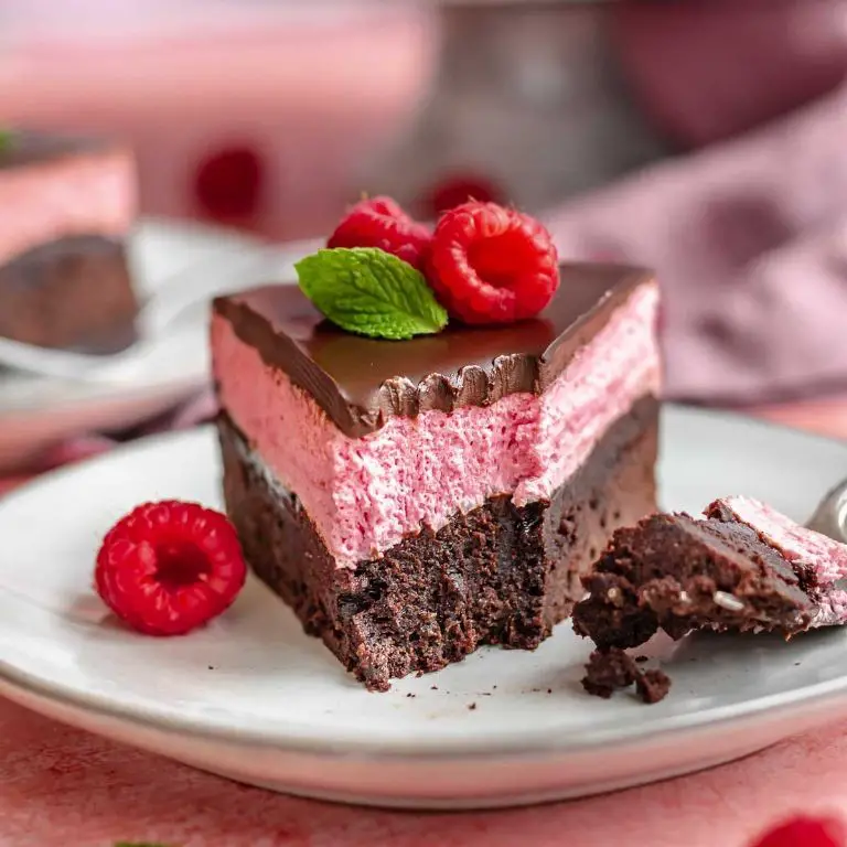 Raspberry Sugarpaste Mousse Cake