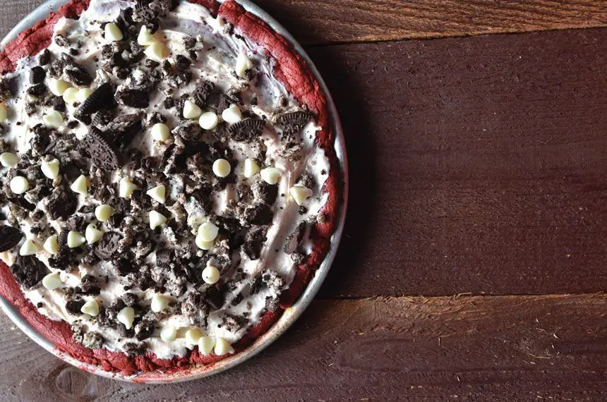 Red Velvet Cookie Pizza