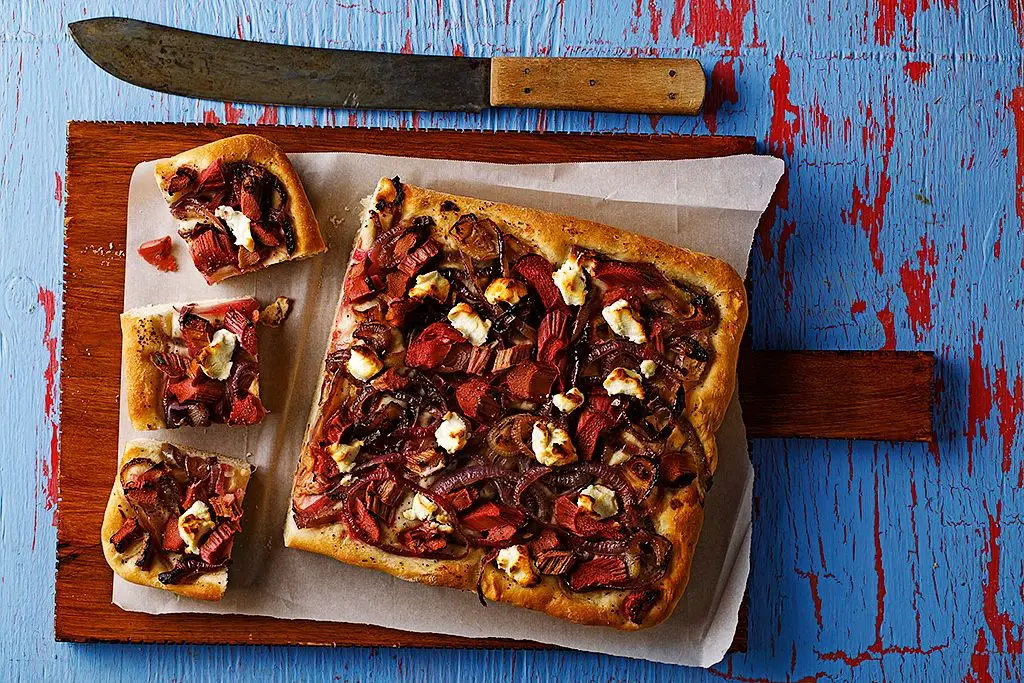Rhubarb and Caramelized Onion Pizza