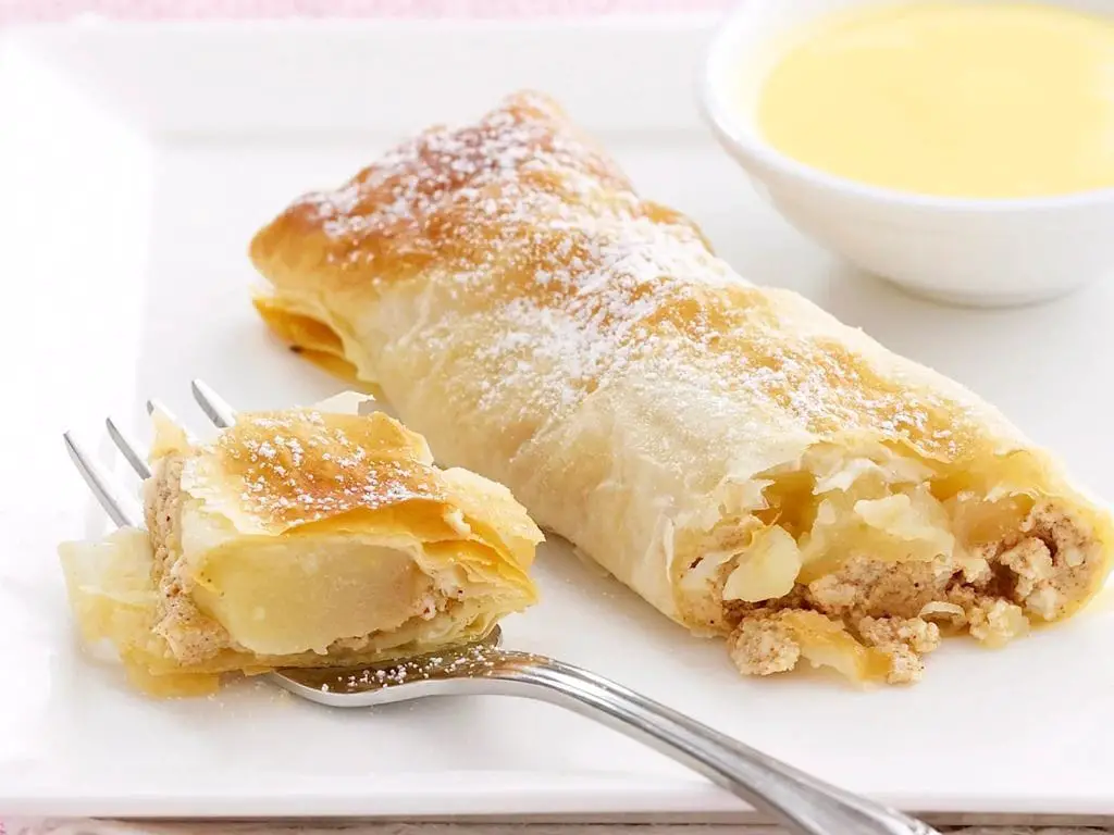 Ricotta and Pear Phyllo Pastries