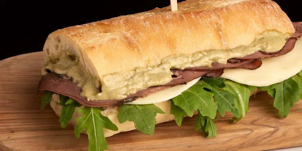 Roast Beef Sandwich with Basil Pesto