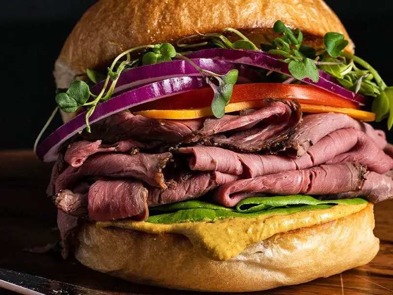 Roast Beef Sandwich with Spicy Mustard