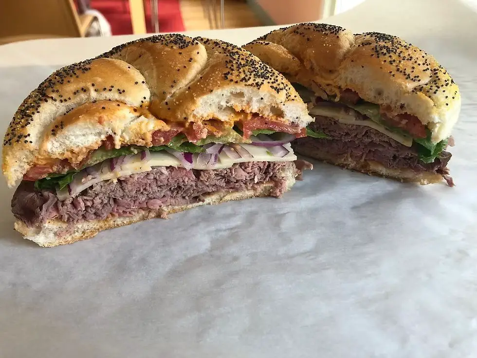 Roast Beef Sandwich with Sriracha Mayo