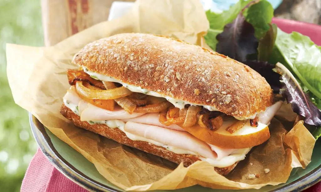 Roast Beef and Caramelized Pear Sandwich