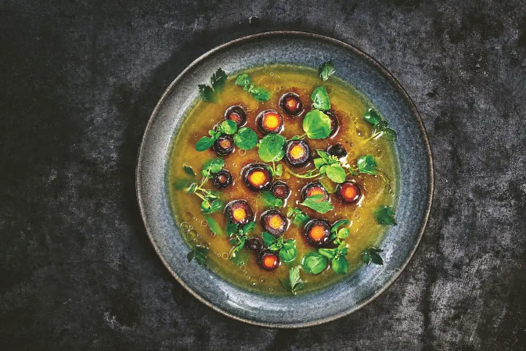 Roasted Carrots with Lovage Glaze