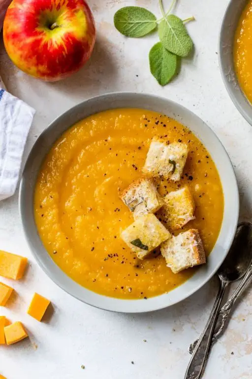 Roasted Dried Apple and Butternut Squash Soup