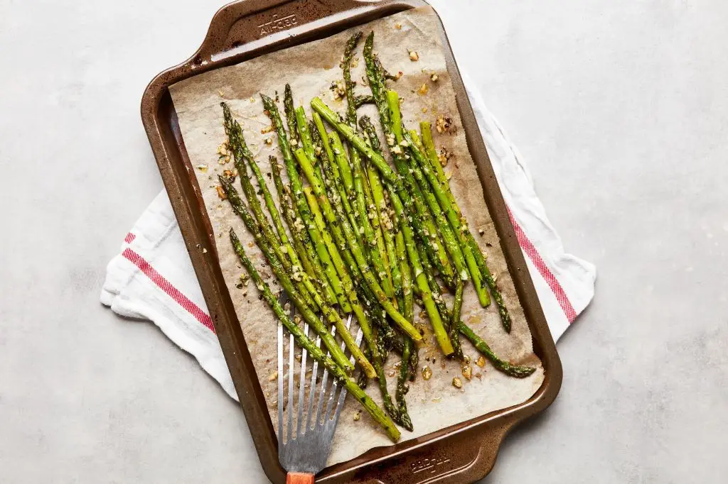 Roasted Garlic Asparagus