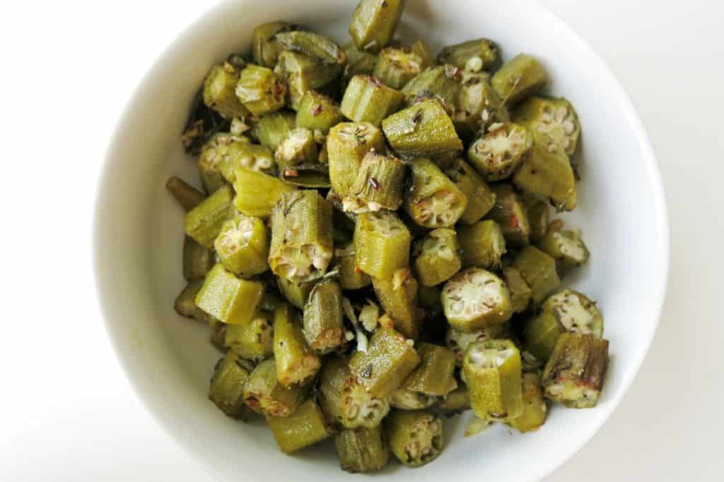 Roasted Garlic and Okra Medley