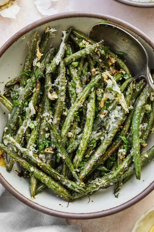 Roasted Garlic and Olive Oil Canned Green Beans