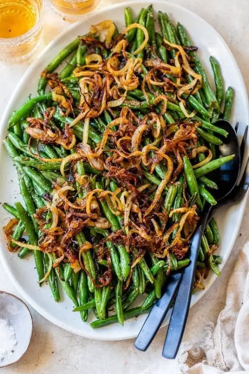 Roasted Green Beans with Caramelized Onions