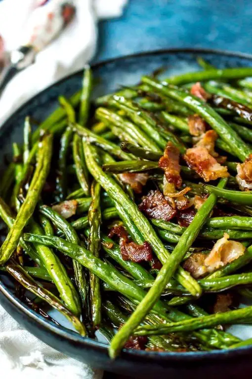 Roasted Green Beans with Crispy Bacon