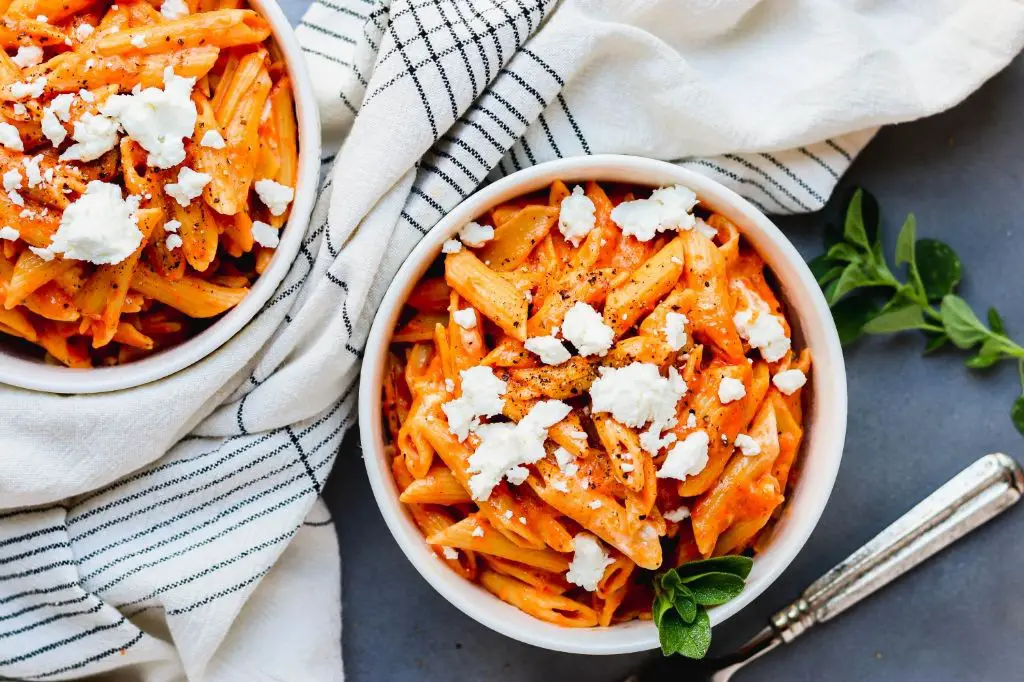 Roasted Red Pepper and Goat Cheese Fusilli