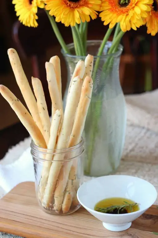 Rosemary Olive Oil Breadsticks