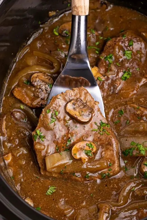 Round Steak with Rosemary and Thyme in the Crock Pot