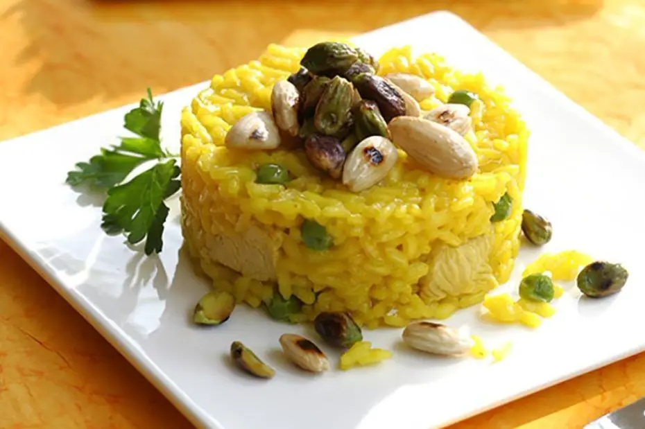 Saffron Rice with Pistachios and Almonds