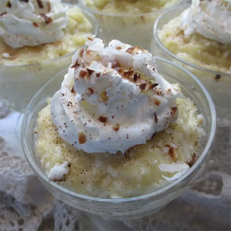 Saltine Cracker Banana Pudding
