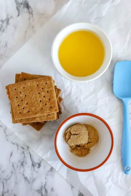 Saltine Cracker Cheesecake Bites