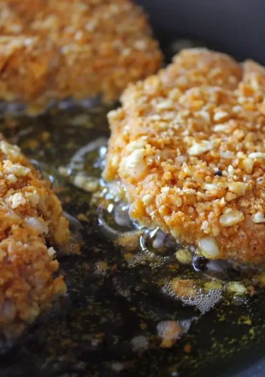 Saltine Cracker Crusted Pork Chops