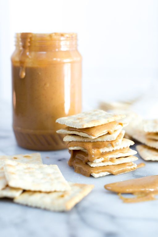 Saltine Cracker Peanut Butter Bites
