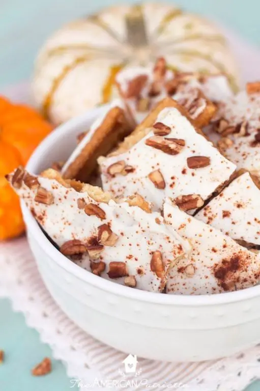 Saltine Cracker Pumpkin Spice Bars