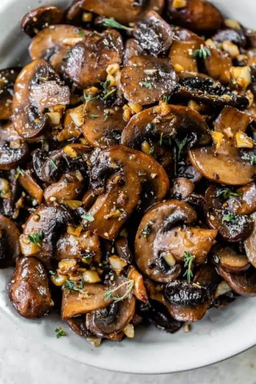 Sautéed Shiitake Mushrooms with Garlic and Herbs