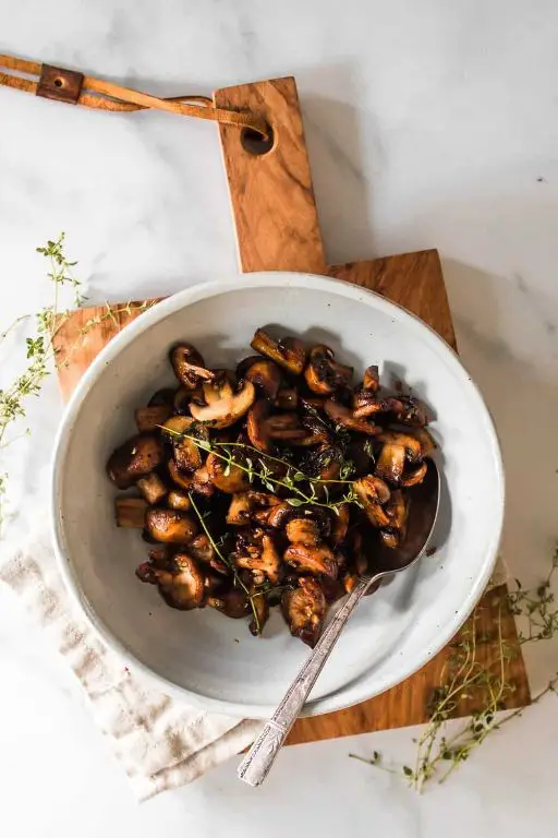 Sauteed Mushrooms with Thyme