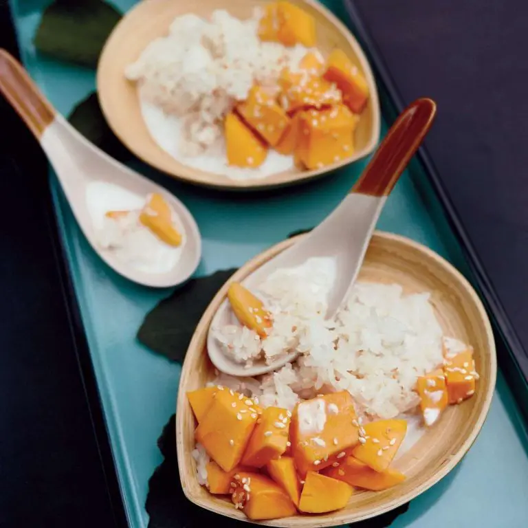 Sesame Seed Mango Sticky Rice