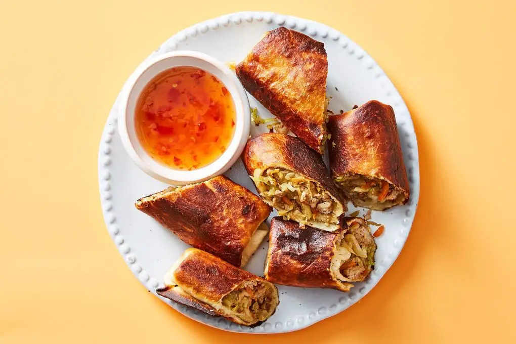 Shredded Pork Egg Rolls with Sweet Chili Sauce
