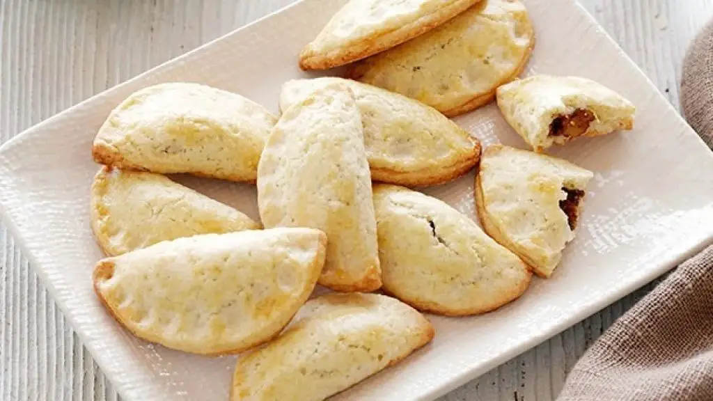 Simple Fig and Walnut Cookies
