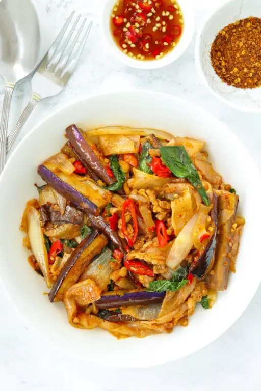 Singapore Noodles with Eggplant and Basil