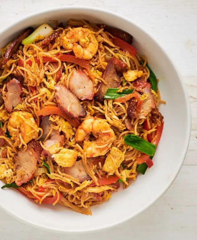 Singapore Noodles with Sausage and Cabbage