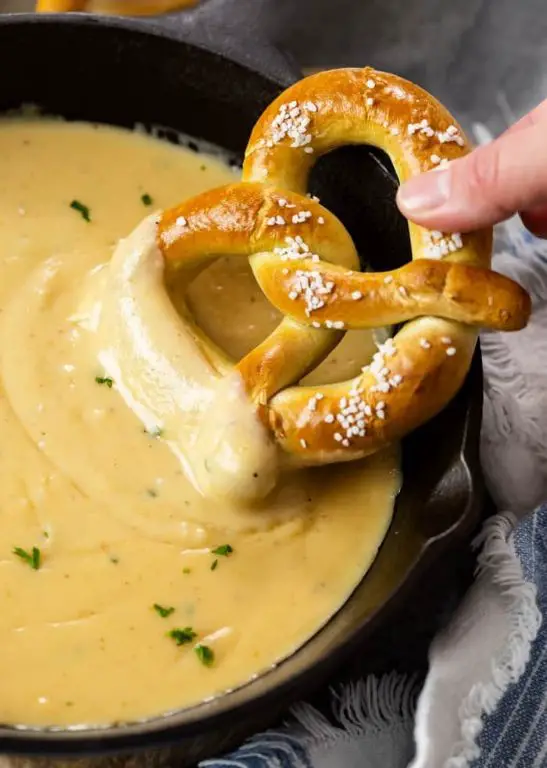 Slow Cooker Beer Cheese Dip with Pretzels